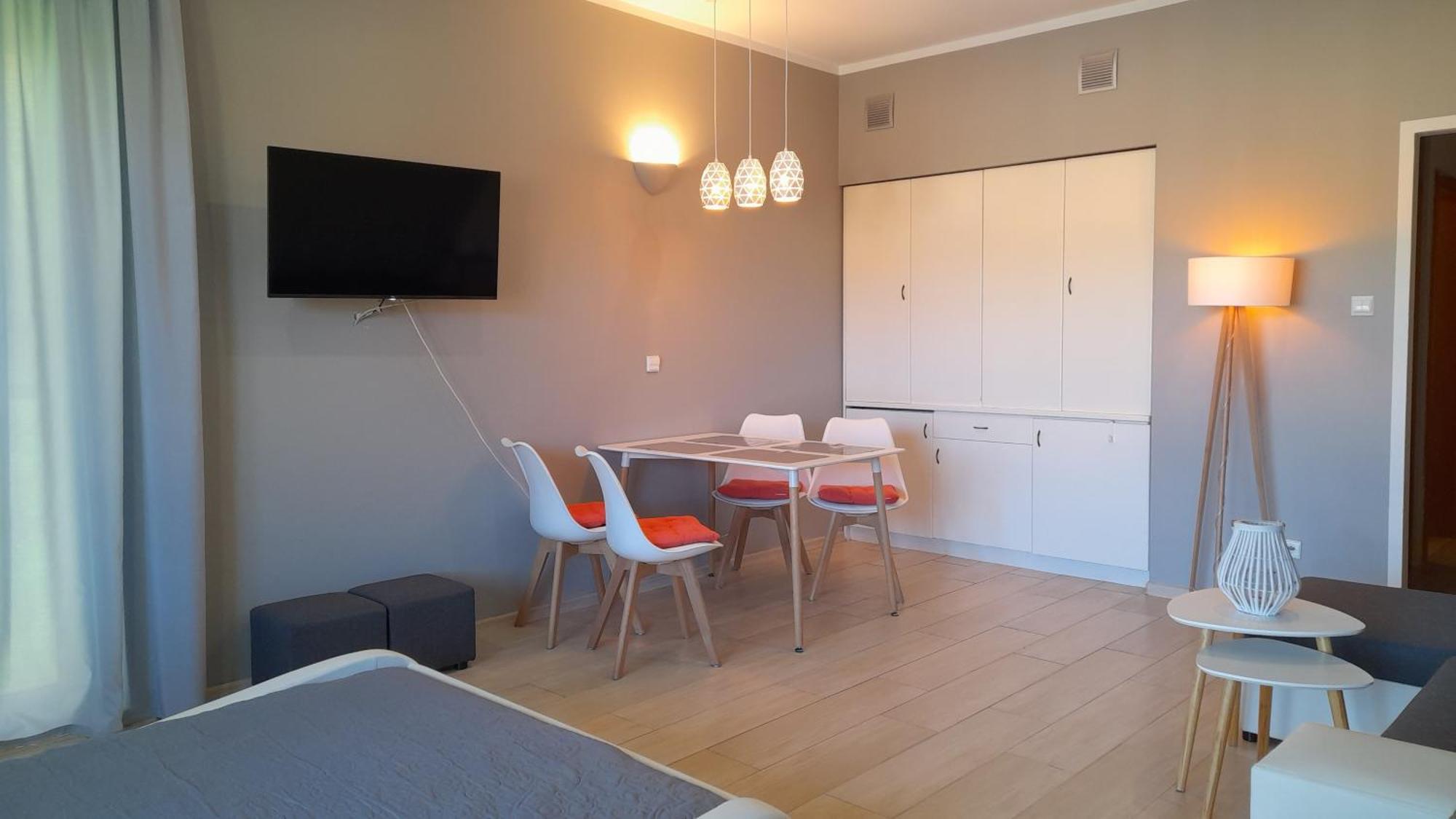 Apartament Dwunastka Großmöllen Exterior foto